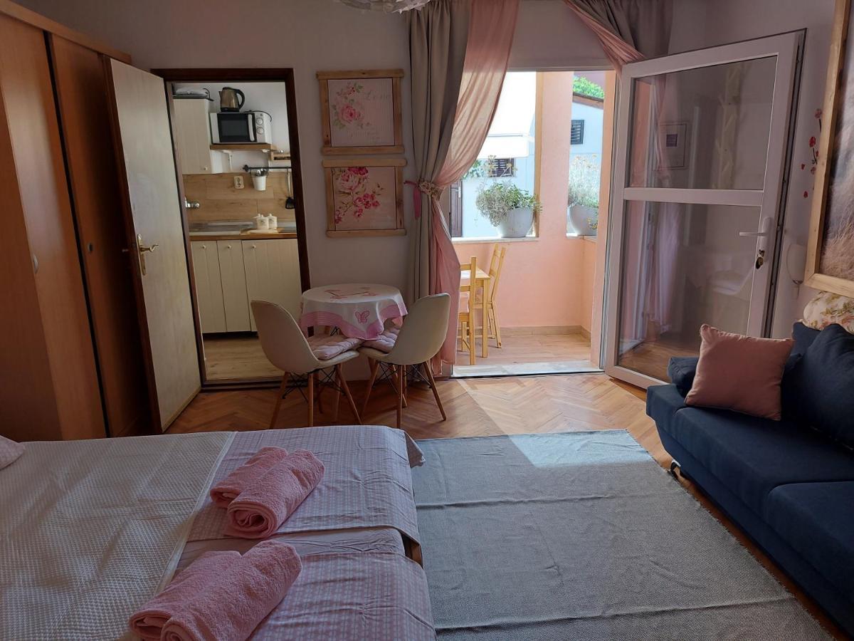 Apartments Garden Rovinj Luaran gambar