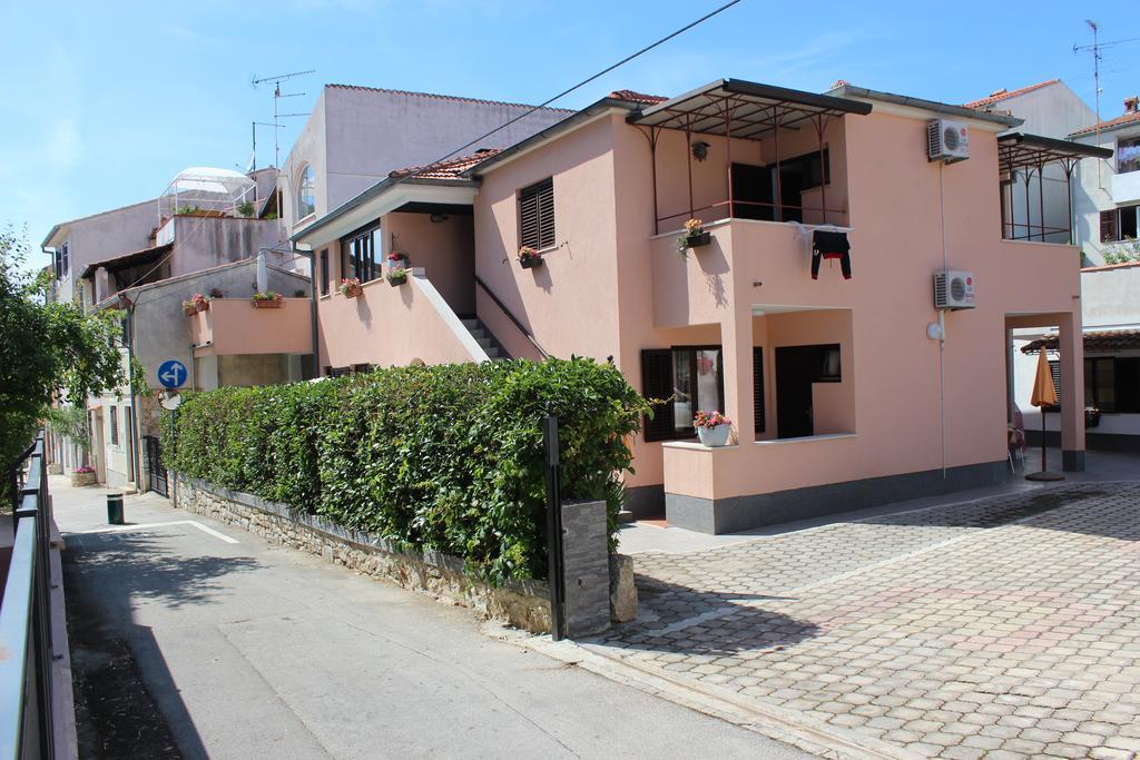 Apartments Garden Rovinj Luaran gambar