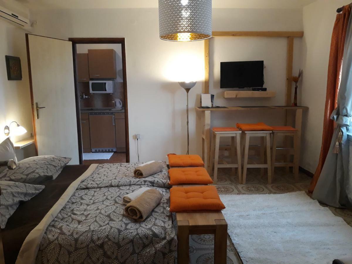 Apartments Garden Rovinj Luaran gambar